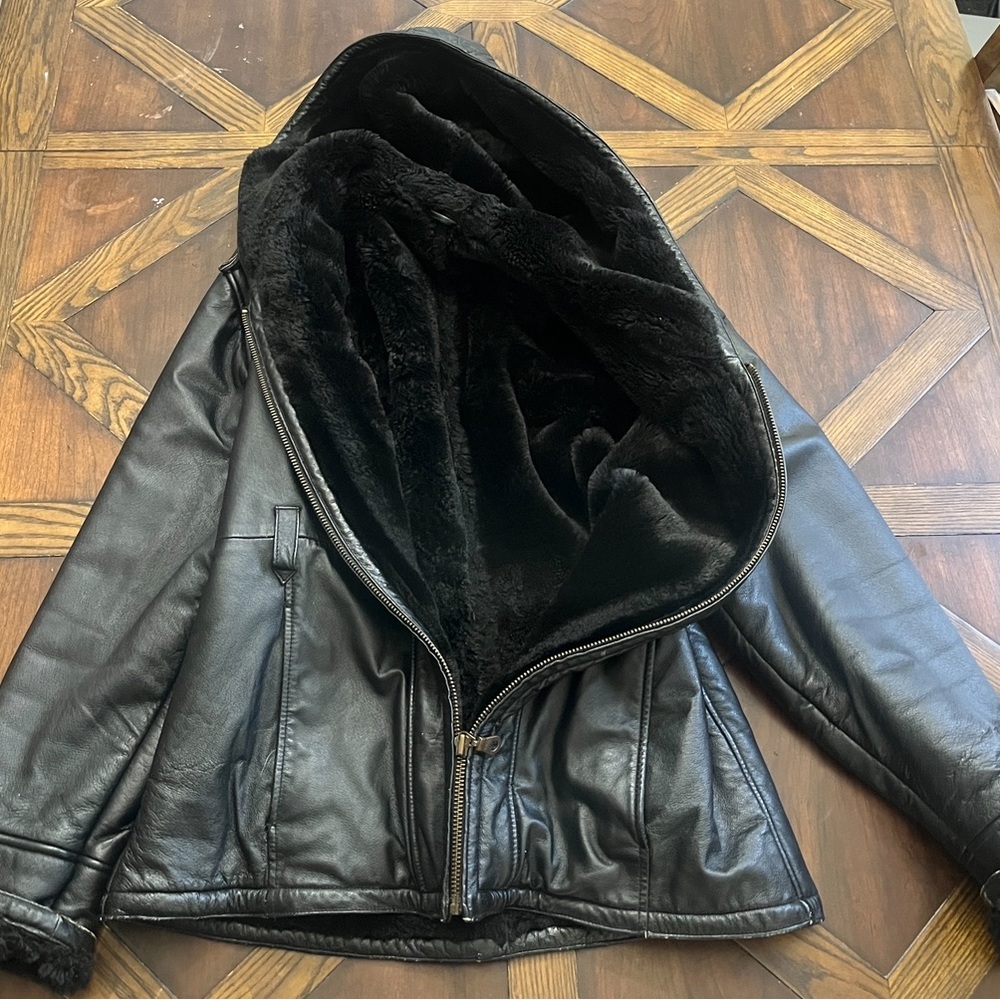 100% Leather woman’s shearling/Parka style coat